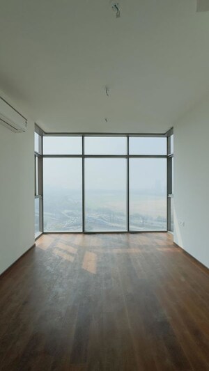 Room in 3 BHK Apartment at Piramal Mahalaxmi, Mahalaxmi – for Rent