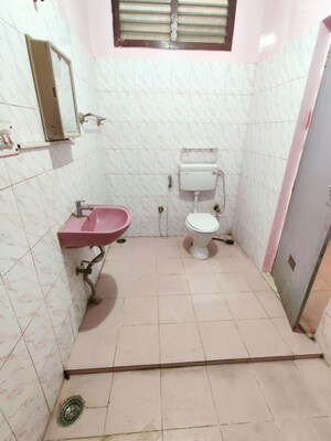 Bathroom in 3 BHK Builder Floor at Akshya Nagar – for Rent