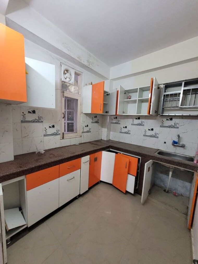 Kitchen, dhalli 3 Bedroom 1100 Sq.Ft. Apartment In Dhalli Shimla 10485849