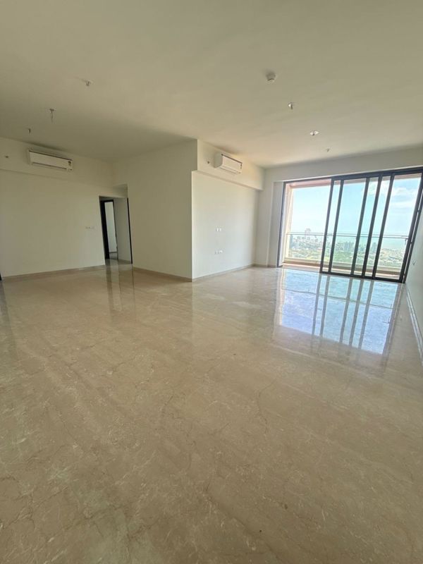 4 BHK + Study Room,Extra Room 1990 Sq.Ft. Apartment in Piramal Mahalaxmi