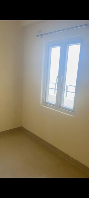 Room in 2 BHK Apartment at Bankey Bihari Aggarwal Heights, Raj Nagar Extension – for Sale