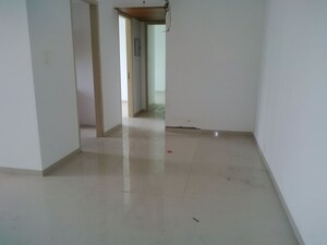 Room in 3 BHK Apartment at Sheth Avante, Kanjurmarg West – for Rent