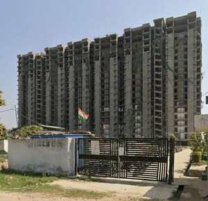  Apartment For Sale in Govindpuram