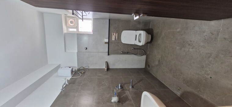 Bathroom, kondapur 3 Bedroom 1700 Sq.Ft. Builder Floor In Kondapur Hyderabad 10486014