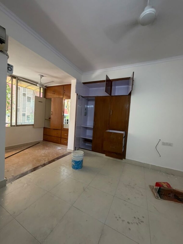 Room, hope-apartments 3 Bedroom 2000 Sq.Ft. Apartment In Sector 15 Gurgaon 10486067
