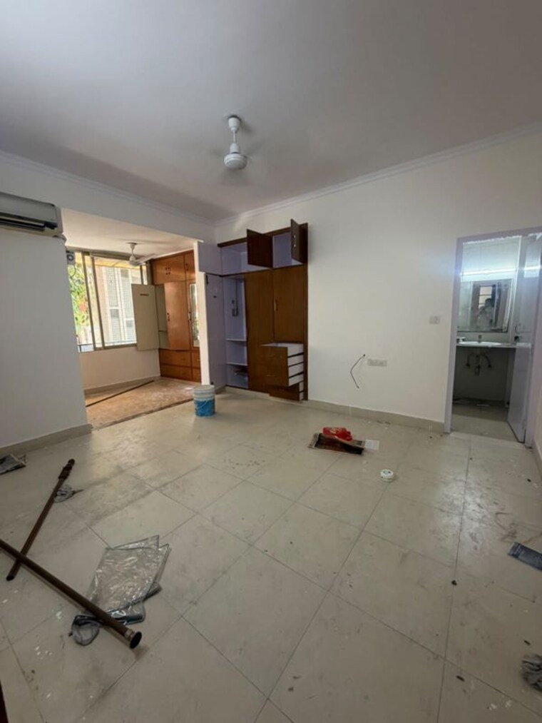 Room, hope-apartments 3 Bedroom 2000 Sq.Ft. Apartment In Sector 15 Gurgaon 10486067