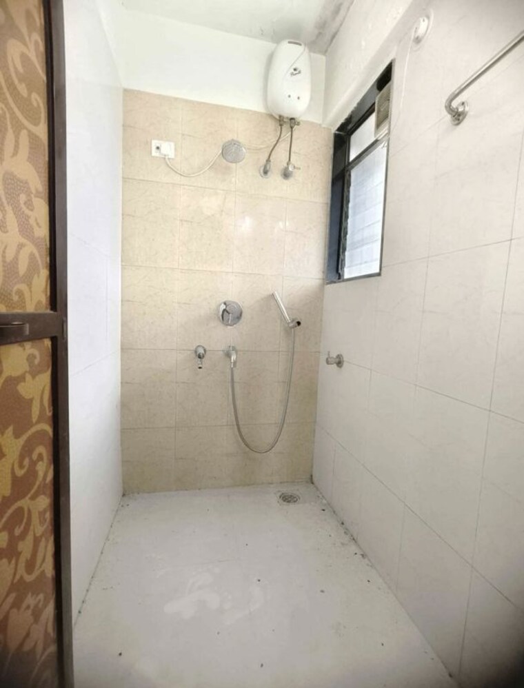 Bathroom, ozone-valley 1 Bedroom 600 Sq.Ft. Apartment In Kalwa Thane 10486045