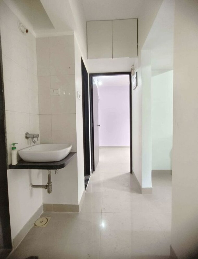 Bathroom, ozone-valley 1 Bedroom 600 Sq.Ft. Apartment In Kalwa Thane 10486045