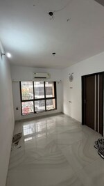 1 BHK 332 Sq.Ft. Apartment in Universal Cubical