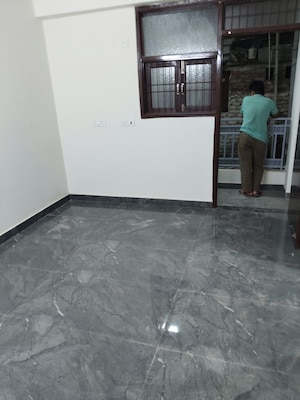 Room in 3 BHK Independent House at Jawahar Nagar – for Rent