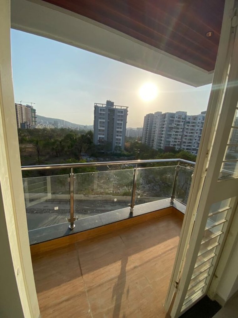 Balcony, anand-vihar-baner 3 Bedroom 1011 Sq.Ft. Apartment In Baner Pune 10486076