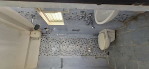 Team Area in 3 BHK Builder Floor at Kondapur – for Rent