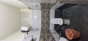 Team Area in 3 BHK Builder Floor at Kondapur – for Rent