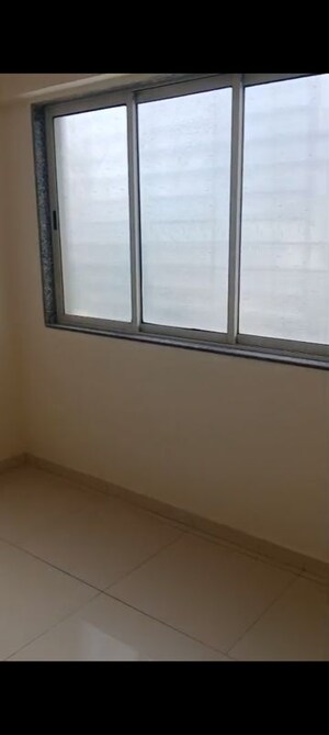 2 BHK Apartment For Rent in Vakola