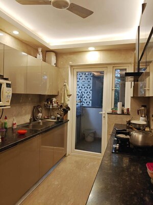 Living Room in 5 BHK Builder Floor at Sector 10a – for Rent