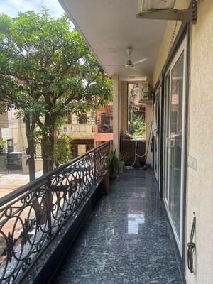 Balcony in 3 BHK Builder Floor at Sector 10a – for Rent
