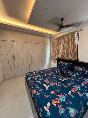 Bedroom in 3 BHK Builder Floor at Sector 10a – for Rent