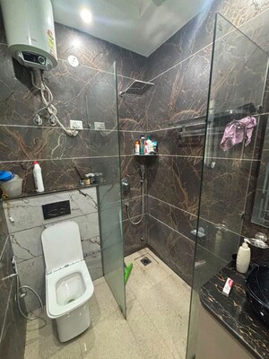 Team Area in 3 BHK Builder Floor at Sector 10a – for Rent
