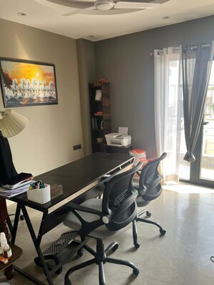 Gym in 3 BHK Builder Floor at Sector 10a – for Rent