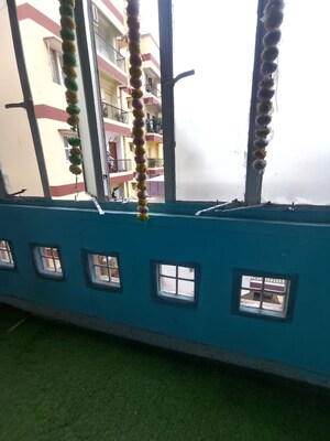 Furnished Amenities in 2 BHK Apartment at Mithapur – for Rent
