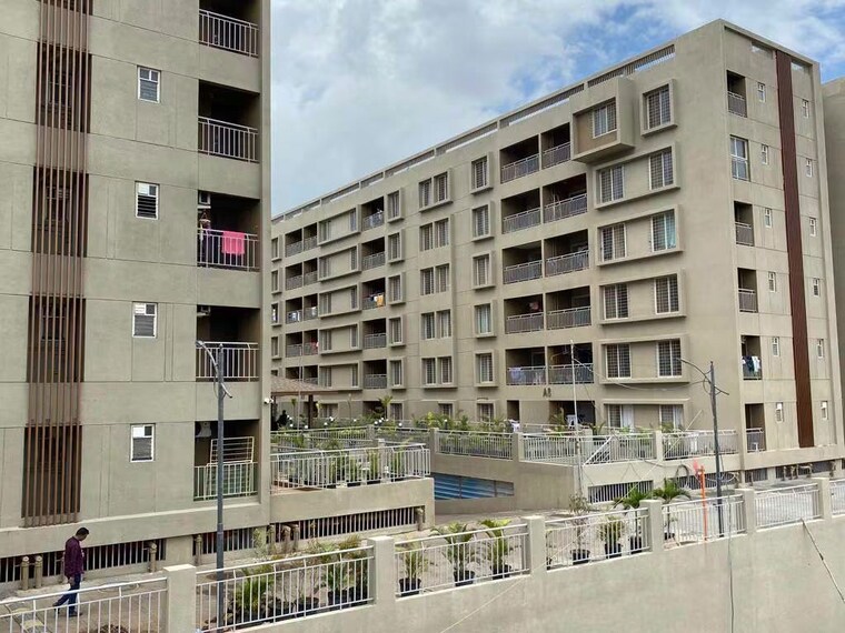 Exterior View, mantra-29-gold-coast-phase-3 1 Bedroom 580 Sq.Ft. Apartment In Tingre Nagar Pune 10486179