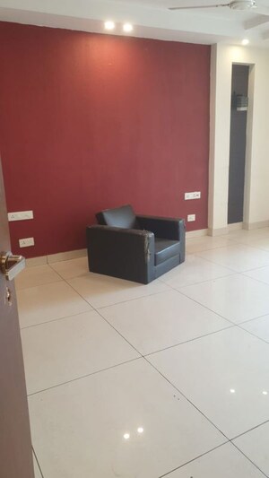 Living Room in 4 BHK Builder Floor at Unitech South City II, Sector 50 – for Rent