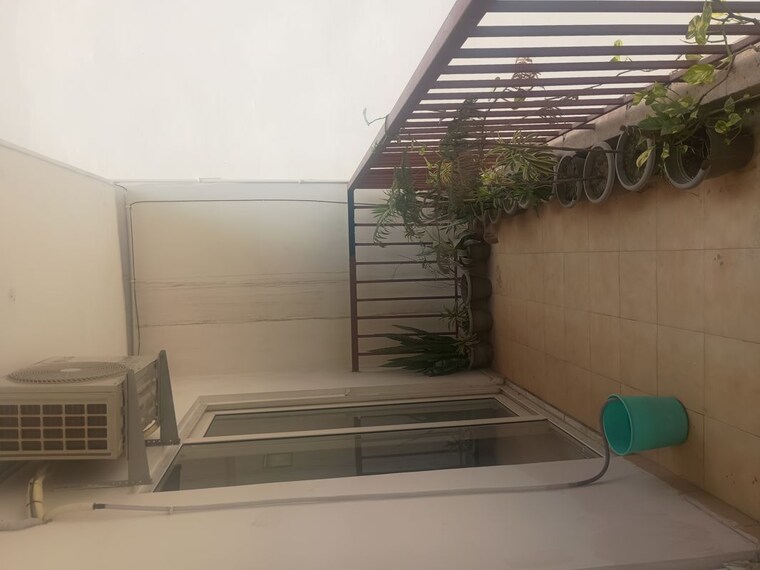 Balcony, value-infra-meadows-vista2 3 Bedroom 1650 Sq.Ft. Apartment In Raj Nagar Extension Ghaziabad 10486197