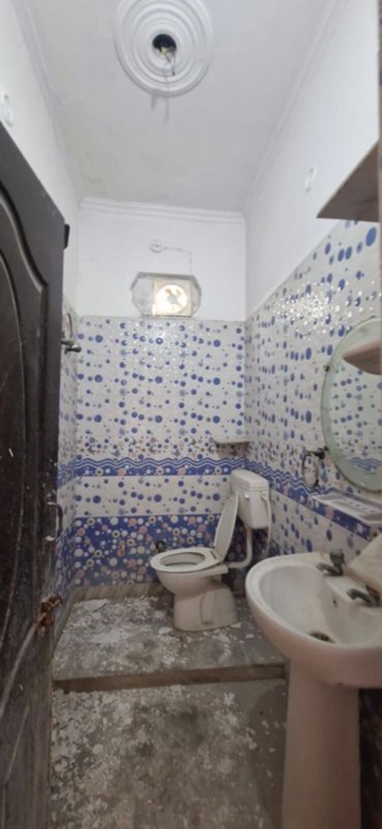 Bathroom, sector 16 a 2 Bedroom 160 Sq.Ft. Independent House In Sector 16 A Faridabad 10486191