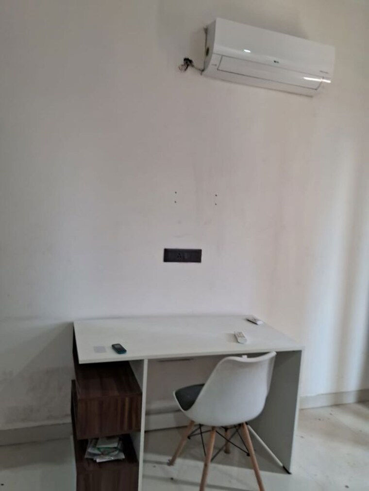 Bathroom, anand niketan 4 Bedroom 400 Sq.Yd. Builder Floor In Anand Niketan Delhi 10486205