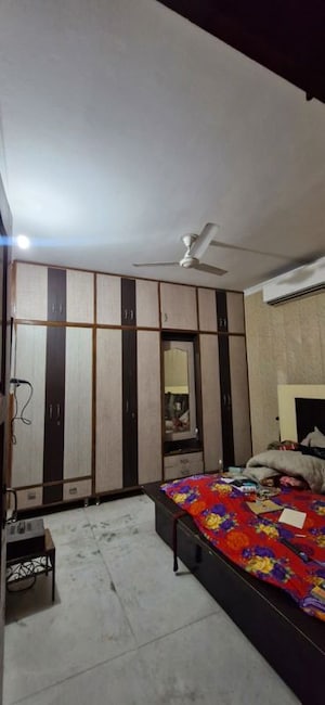 Bedroom in 2.5 BHK Independent House at Sector 16 A – for Rent