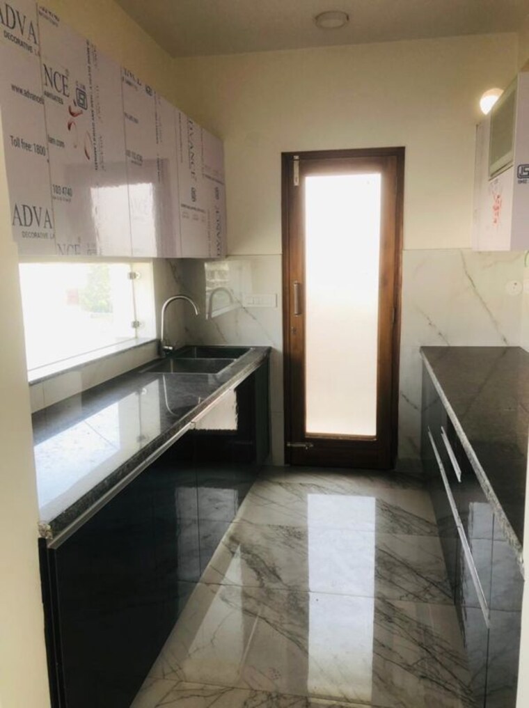 Kitchen, ardee-city 3 Bedroom 205 Sq.Yd. Builder Floor In Sector 52 Gurgaon 10486216
