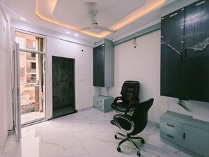 Living Room in 3 BHK Builder Floor at Sector 74 – for Sale
