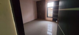 Room in 2 BHK Builder Floor at Vipul World Floors, Sector 48 – for Rent