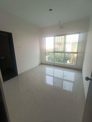 Master Bedroom in 1 BHK Apartment at Dem Phoenix, Malad East – for Rent