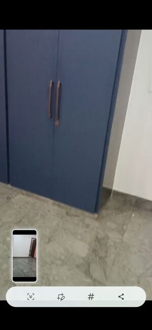 Furnished Amenities in 2 BHK Builder Floor at Auram Floor, South City 2 – for Rent