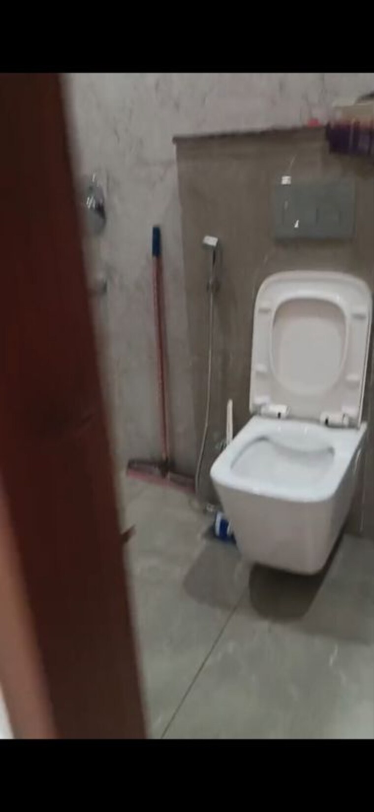 Bathroom, auram-floor 2 Bedroom 2100 Sq.Ft. Builder Floor In South City 2 Gurgaon 10486254