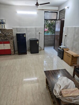 Team Area in 4 BHK Builder Floor at Anand Lok – for Rent