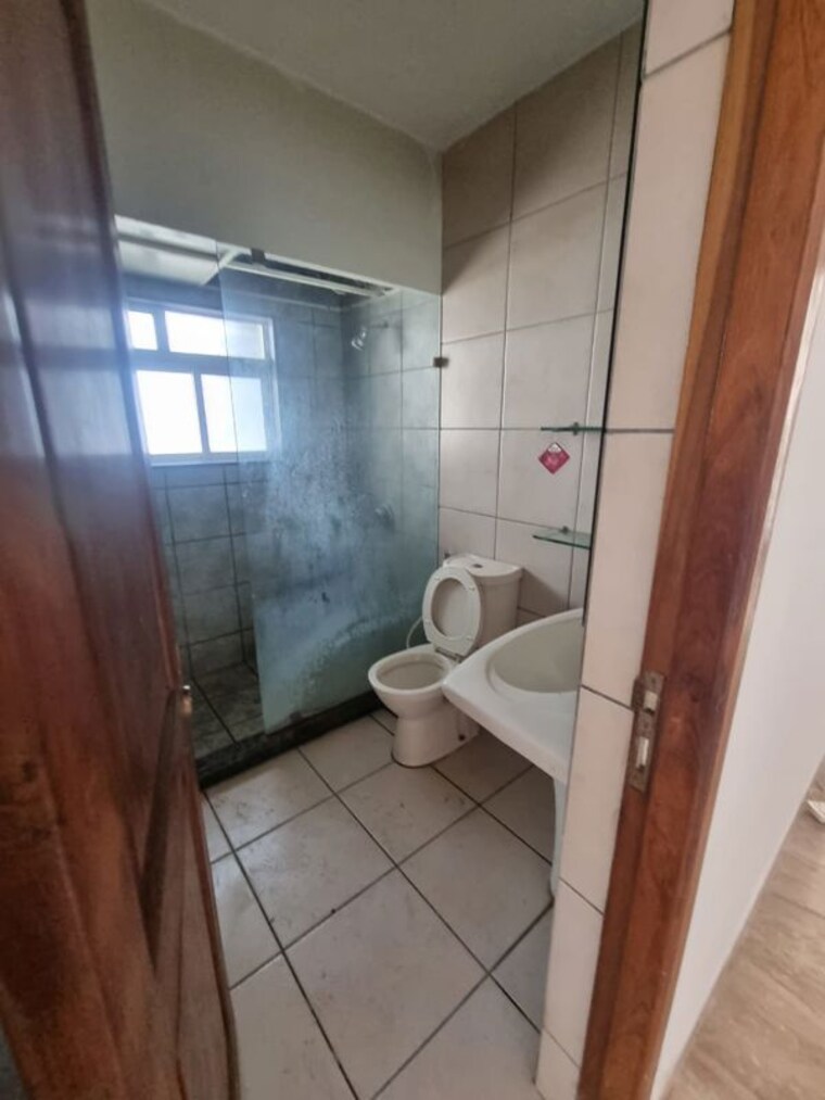 Bathroom, k-raheja-woods 3 Bedroom 1698 Sq.Ft. Apartment In Kalyani Nagar Pune 10486276