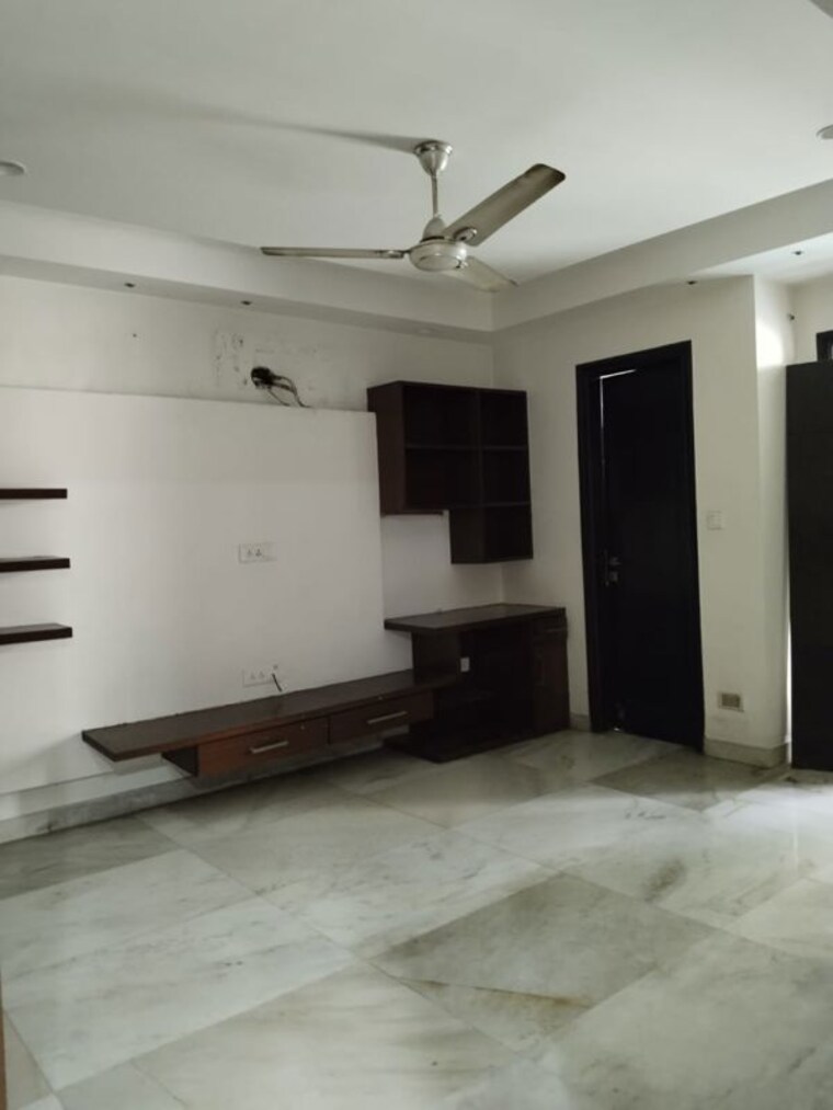 undefined, malviya nagar 3 Bedroom 2500 Sq.Ft. Builder Floor In Malviya Nagar Delhi 10486285