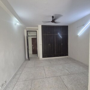 Room in 3 BHK Apartment at Jawahar Nagar – for Rent