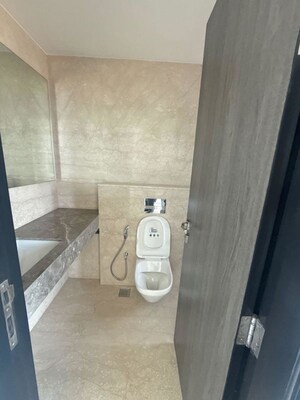 Bathroom in 4 BHK Apartment at Piramal Mahalaxmi, Mahalaxmi – for Rent