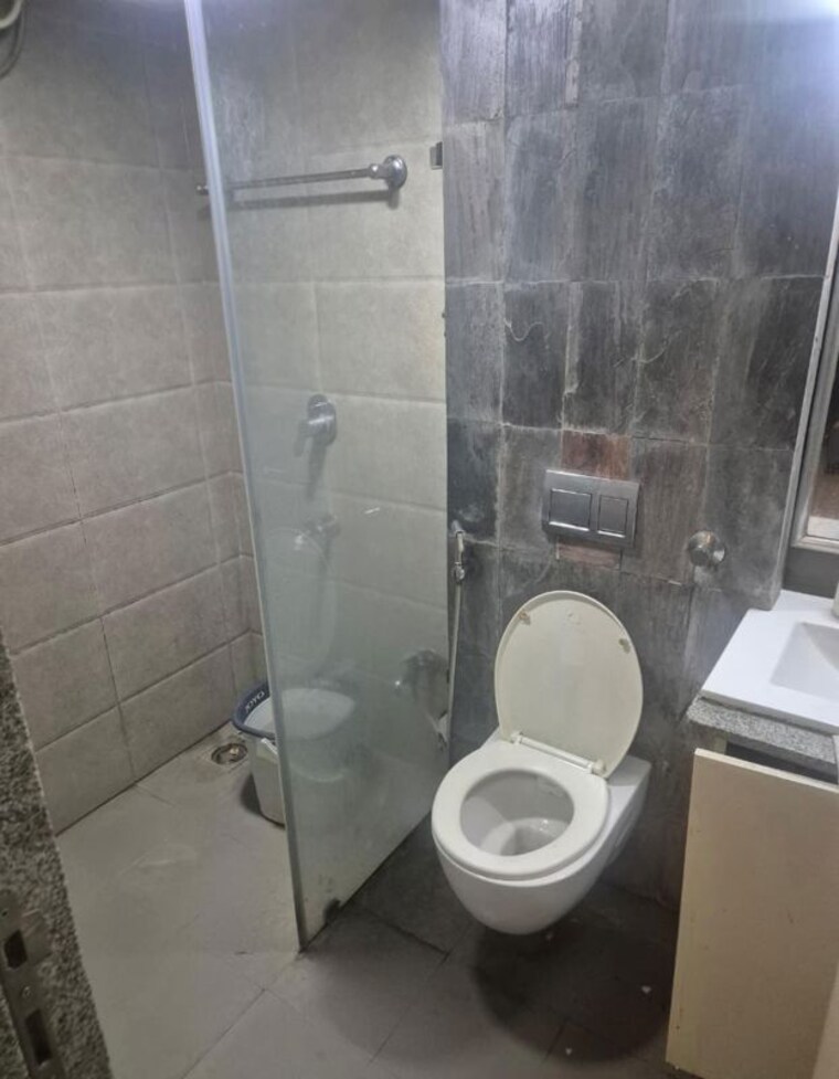 Bathroom, brahma-f-residences 2 Bedroom 1250 Sq.Ft. Apartment In Kalyani Nagar Pune 10486342