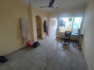 Living Room in 4 BHK Apartment at Lokhandwala Victoria, Worli – for Sale