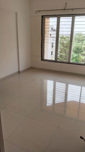 Room in 2 BHK Apartment at Ajmera Exotica, Wagholi – for Rent