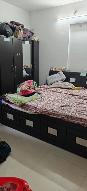 Bedroom in 2 BHK Apartment at Majestique Manhattan Phase 2, Wagholi – for Rent