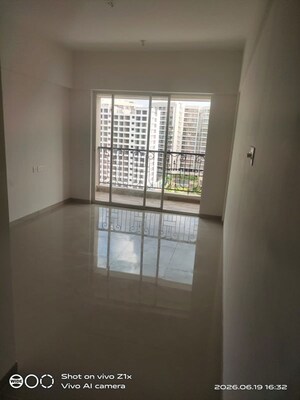 Room in 1 BHK Apartment at Nyati Era, Dhanori – for Rent