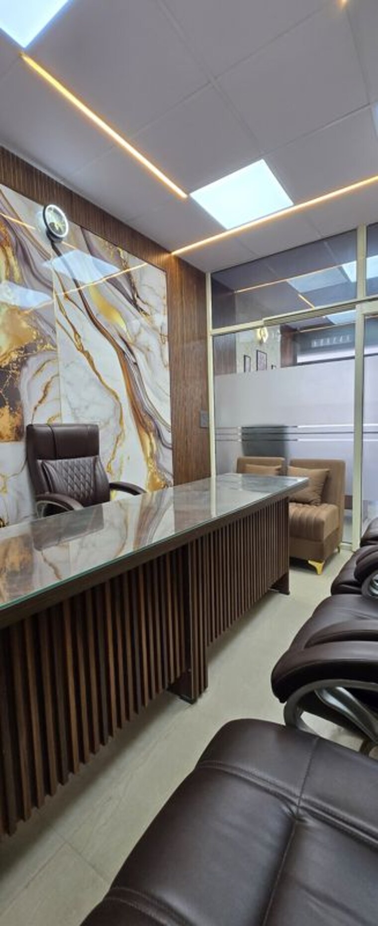 Balcony, ms-shoppers-avenue Commercial Shop 27 Sq.Yd. In Ghazipur Zirakpur 10486459