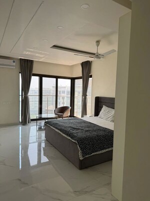 4 BHK Apartment For Rent in Anmol Eleganzia Royale, Andheri West