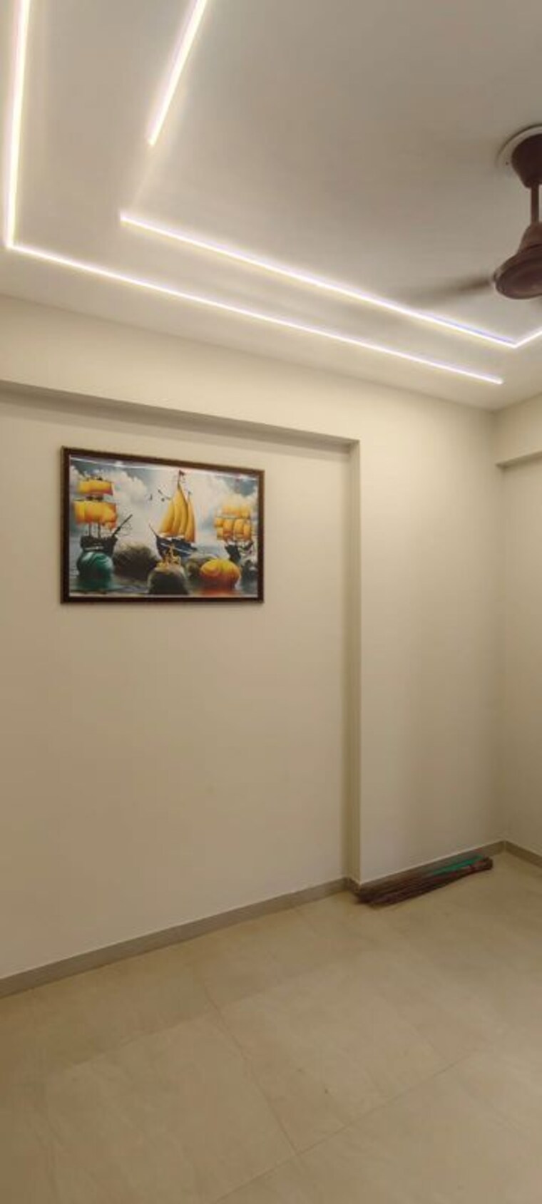 Room, rof-aalayas-phase-2 2 Bedroom 1150 Sq.Ft. Apartment In Sector 102 Gurgaon 10486471
