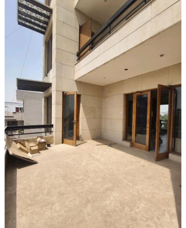 Exterior View, sector 10 2 Bedroom 1850 Sq.Ft. Builder Floor In Sector 10 Gurgaon 10486476